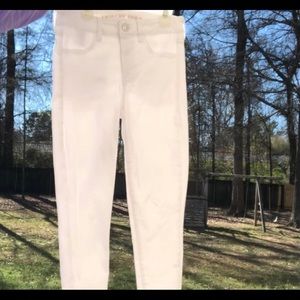 White American Eagle High Waisted jeggings.